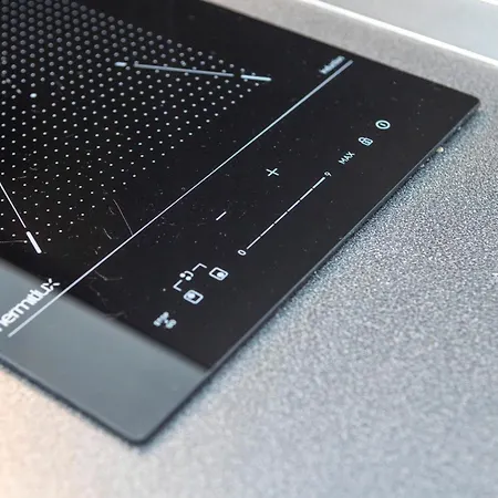 A Glamour Daire Bari