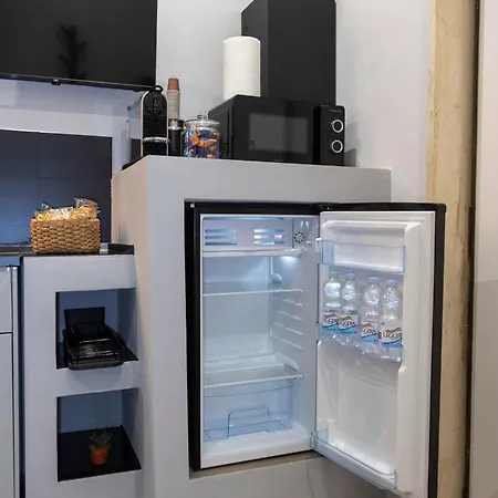 شقة A Glamour باري